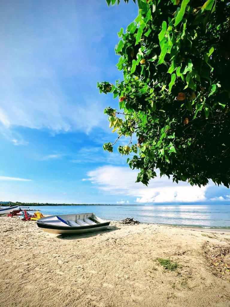 Hostel Beach House Rincon Екстер'єр фото